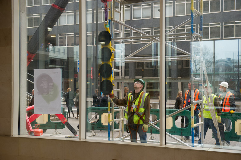 Shell Centre Statue Removal Gallery Gallery